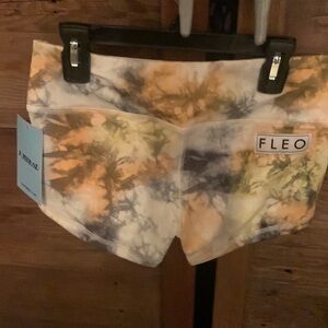FLEO women's S athletic/gymnastics/tumbling shorts Electrify NWT